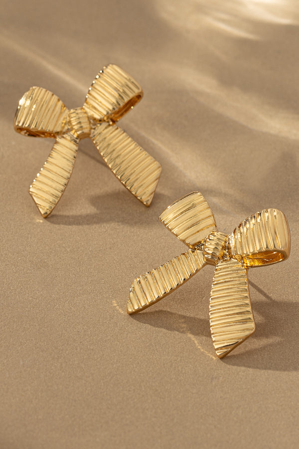 Mia Textured Bow Earring, Gold