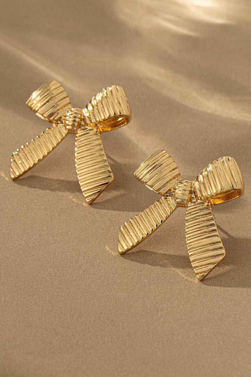 Mia Textured Bow Earring, Gold