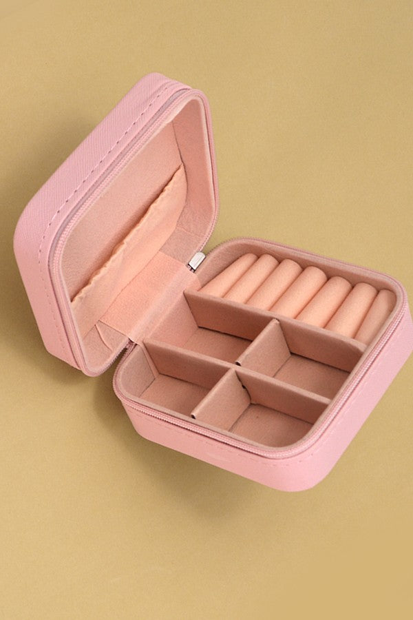 Jewelry Organizer Travel Case, Light Pink