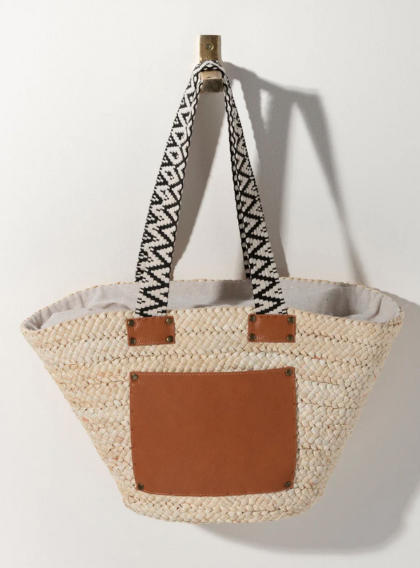 Val Tote, Natural