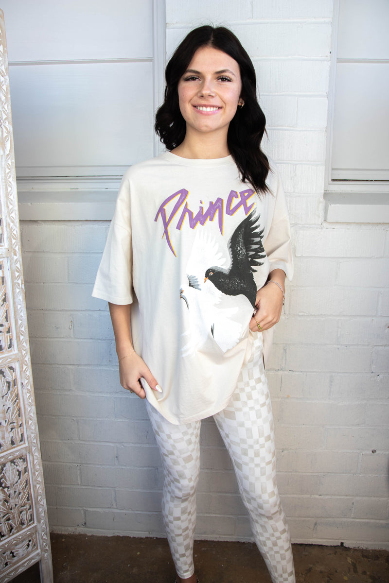 Prince & The Revolution Tee, Dirty White | Daydreamer