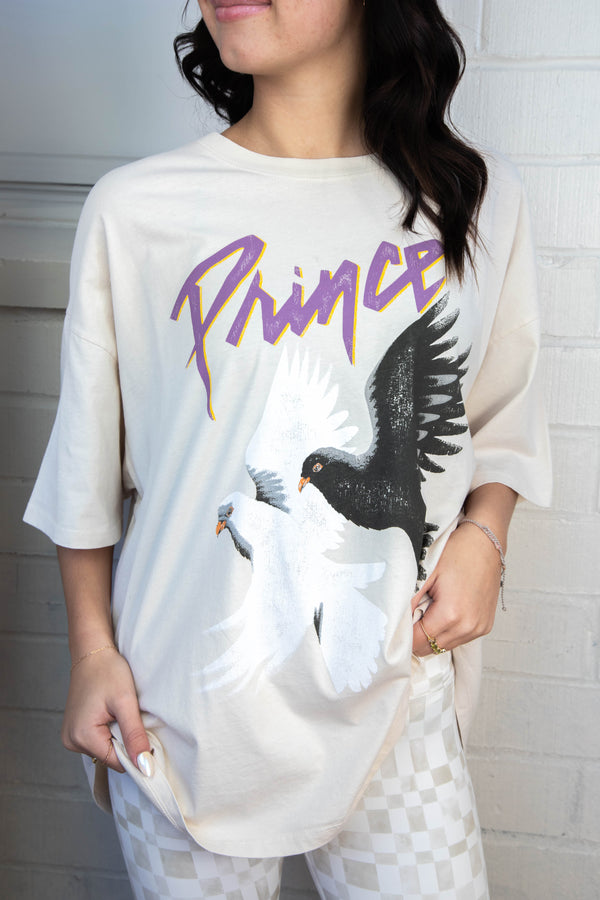 Prince & The Revolution Tee, Dirty White | Daydreamer