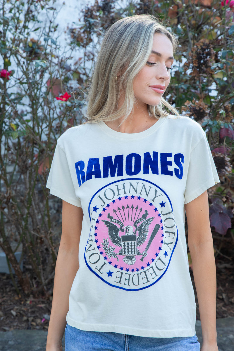 Ramones Classic Seal Tour Tee, Stone Vintage | Daydreamer