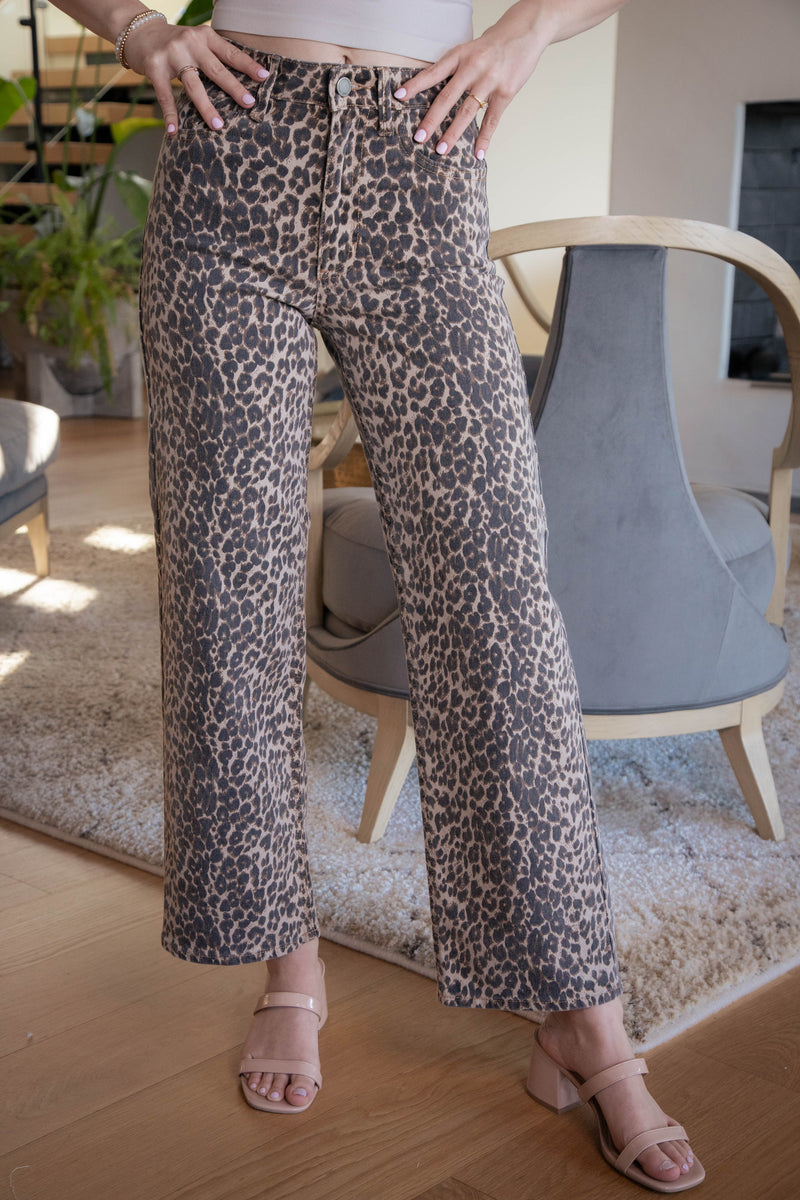 Maeve Vintage Straight Jeans, Leopard Print