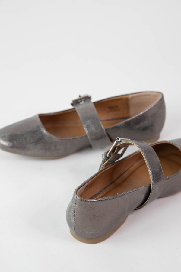 Mellie Buckle Mary Jane Flat, Pewter | DV by Dolce Vita