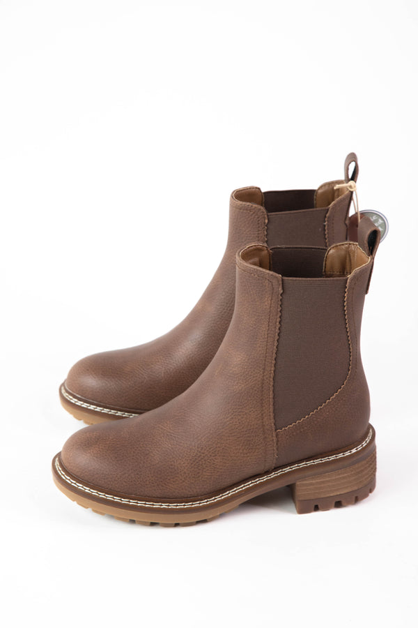 Parker Chelsea Boot, Luggage