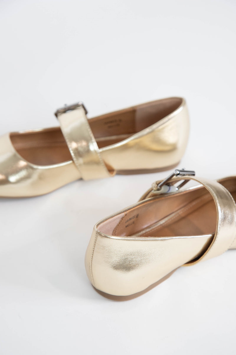 Mellie Buckle Mary Jane Flat, Gold | DV by Dolce Vita