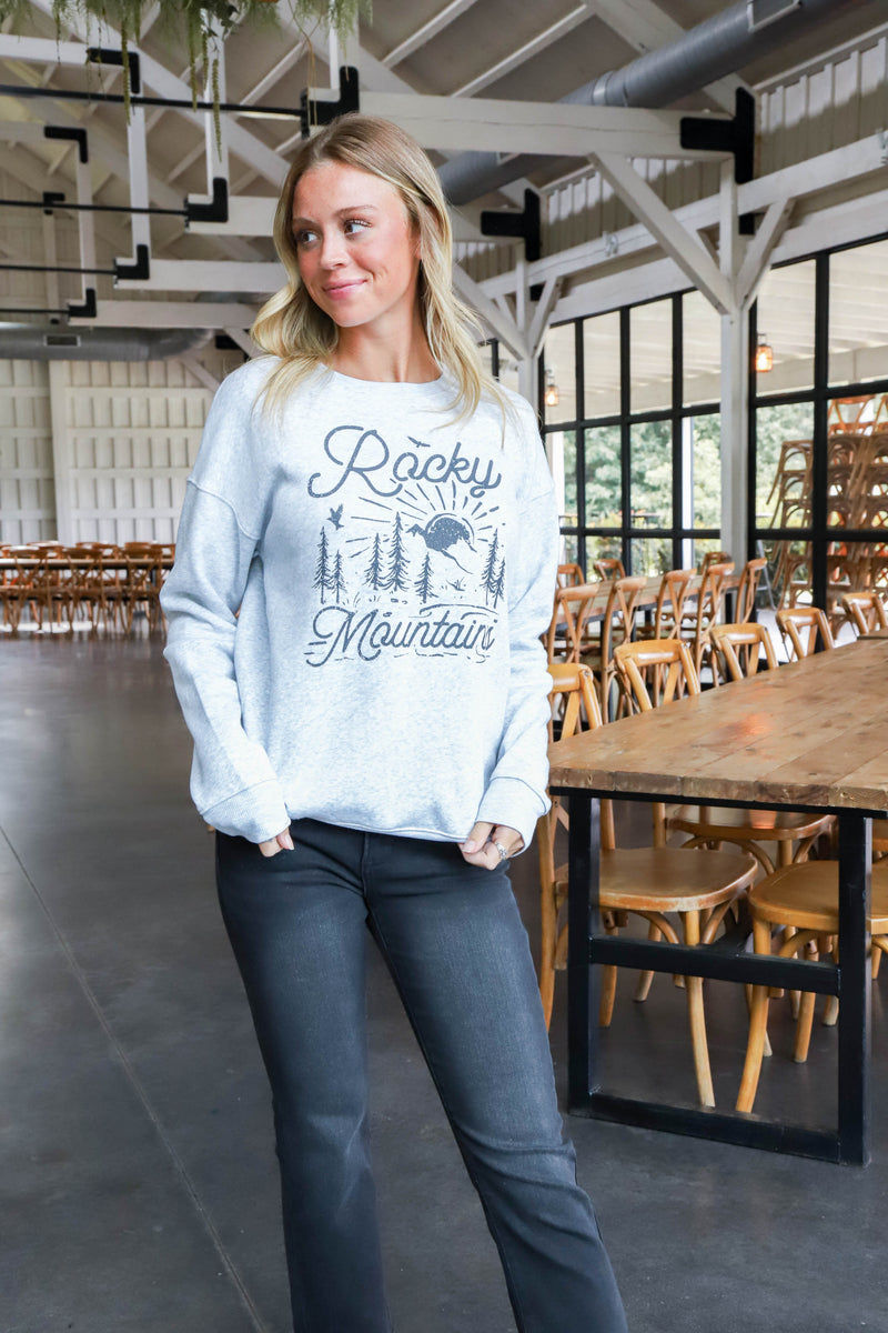 Rocky Mountains Graphic Sweatshirt, Light Heather Grey