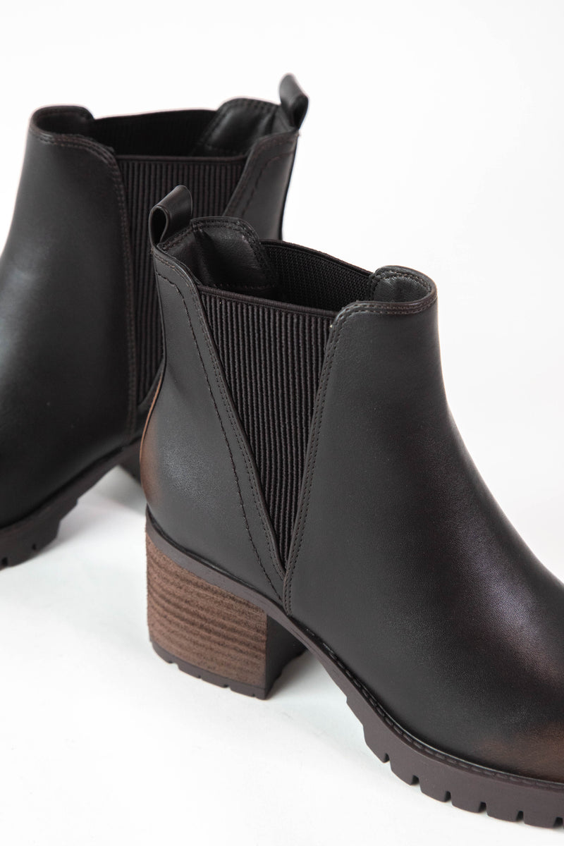 Jody Heeled Chelsea Boot, Coffee Moto