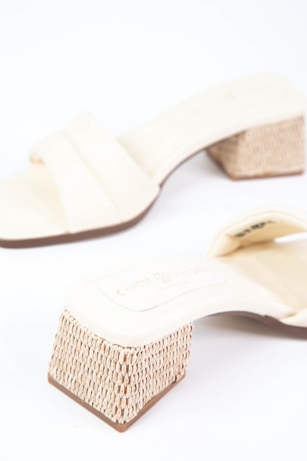 Lucianna Low Heel Sandal, Cream | Chinese Laundry