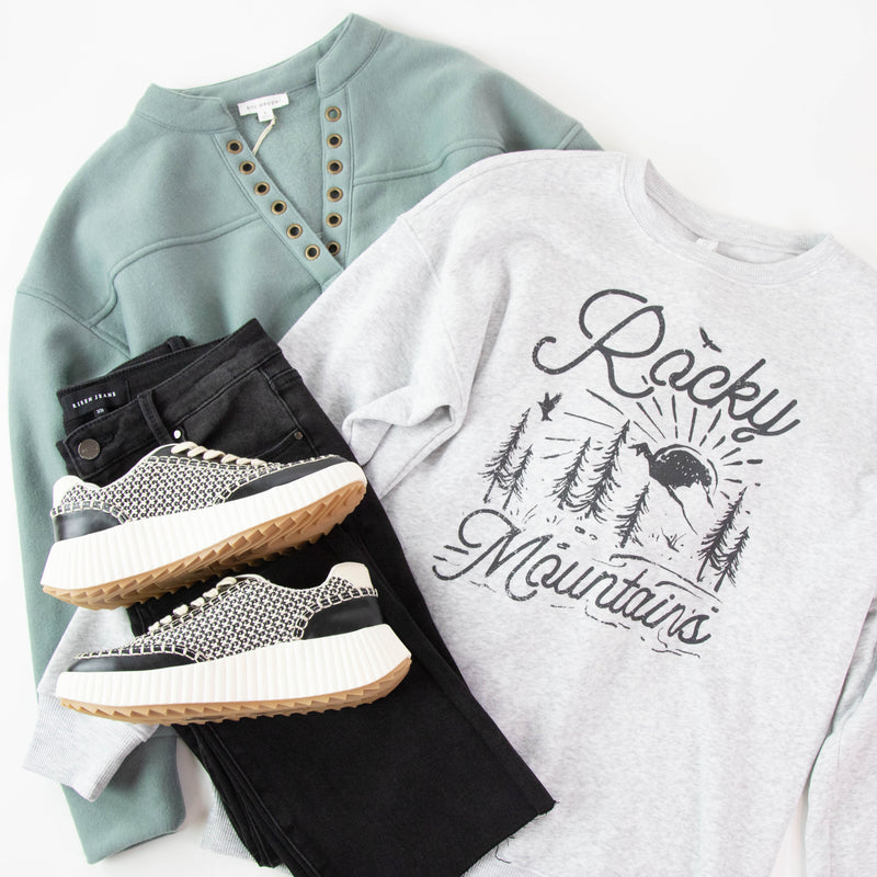 Rocky Mountains Graphic Sweatshirt, Light Heather Grey