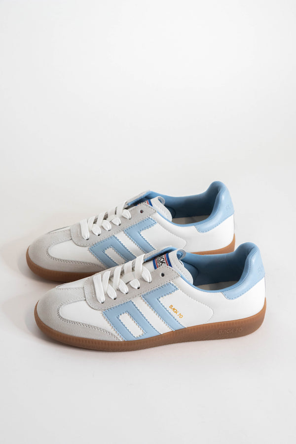 Cloud Vintage Style Sneaker, Light Blue | Back 70