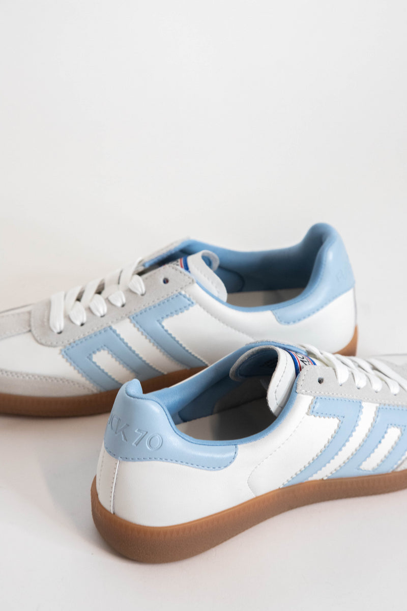 Cloud Vintage Style Sneaker, Light Blue | Back 70