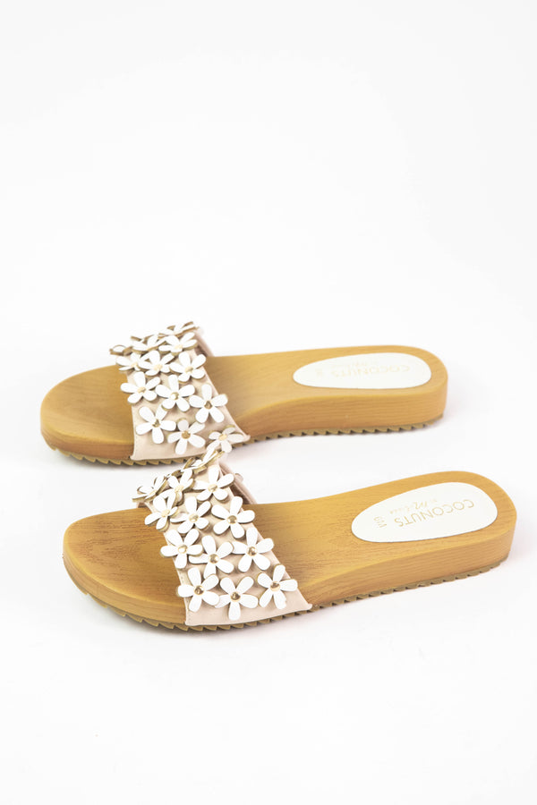 Chelsea 3D Flower Slide On Sandal, White | Coconuts by Matisse