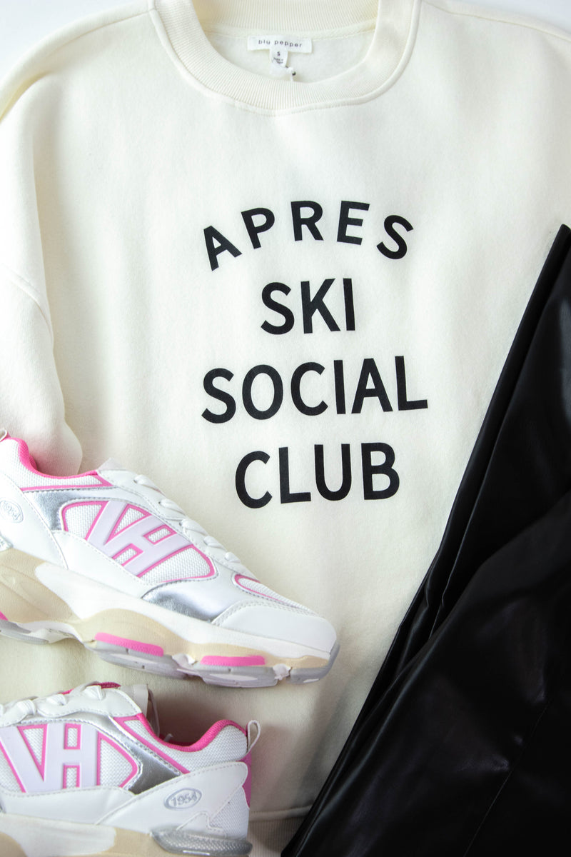 Apres Ski Social Club Sweatshirt, Cream