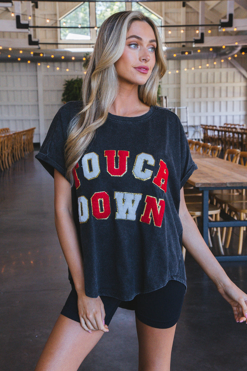 Touchdown Vintage Washed Tee, Black/Red