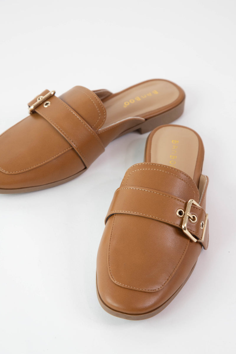 Stakes Side Buckle Mule, Cognac