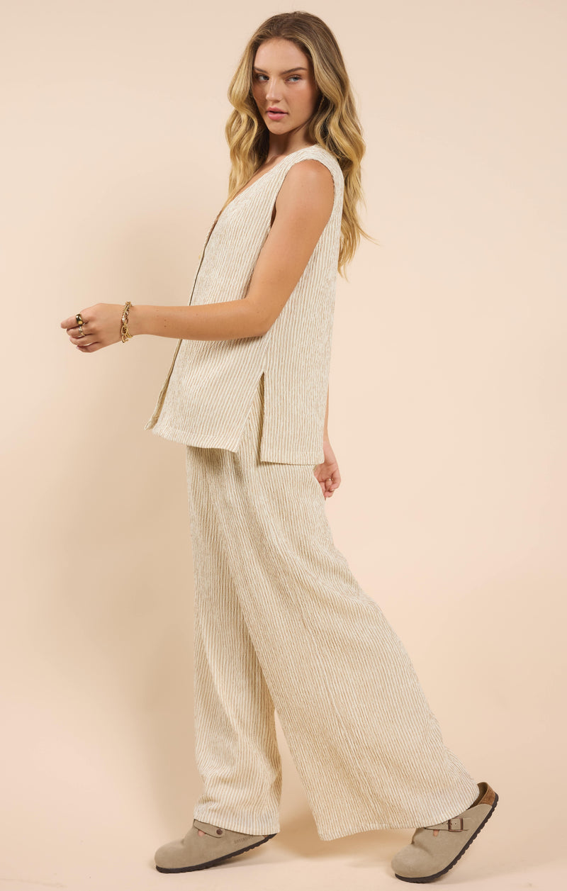 In the Clouds V-Neck Vest, Cream Golden | Sadie & Sage