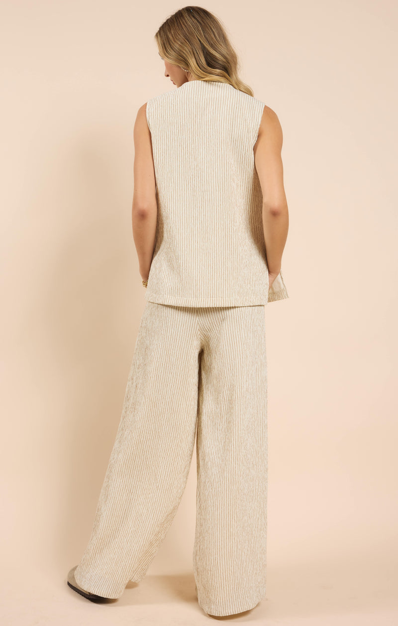 In the Clouds V-Neck Vest, Cream Golden | Sadie & Sage