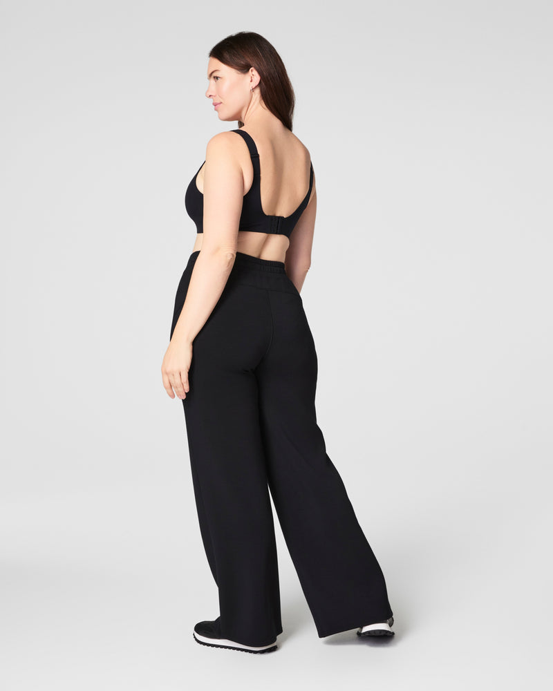 Airessentials Wide Leg Pant, Very Black | SPANX