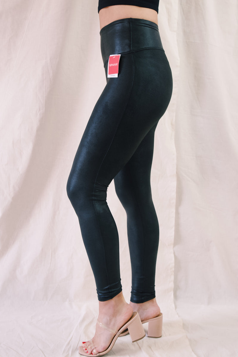 Best of Both Ankle Legging, Very Black  Spanx – North & Main Clothing  Company